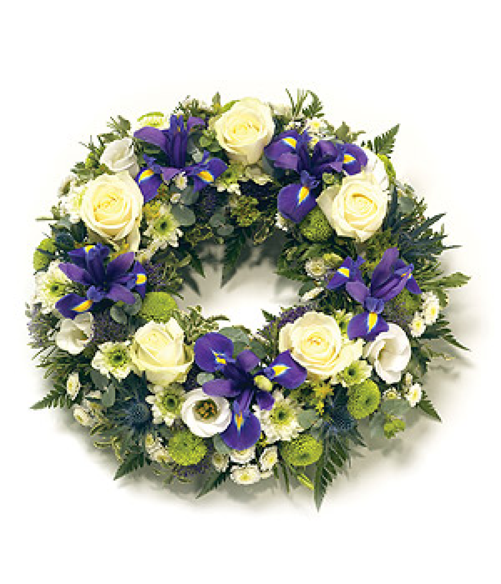 Traditional Wreath Product Image